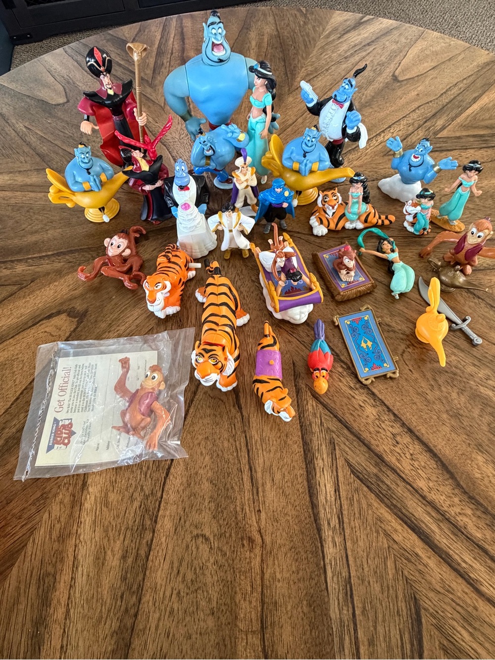 Vintage Disney Alladin Toys Lot 25 Mixed